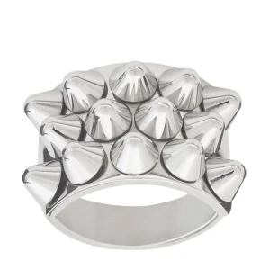 Ring - Edblad ring i storlek s aldrig använd pgr av att dne är för liten. Man får Edblad box med