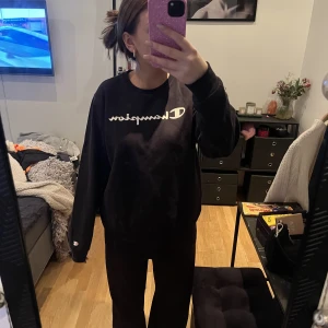 champion - sweetshirt från champion 💕 Passar både S och M💕