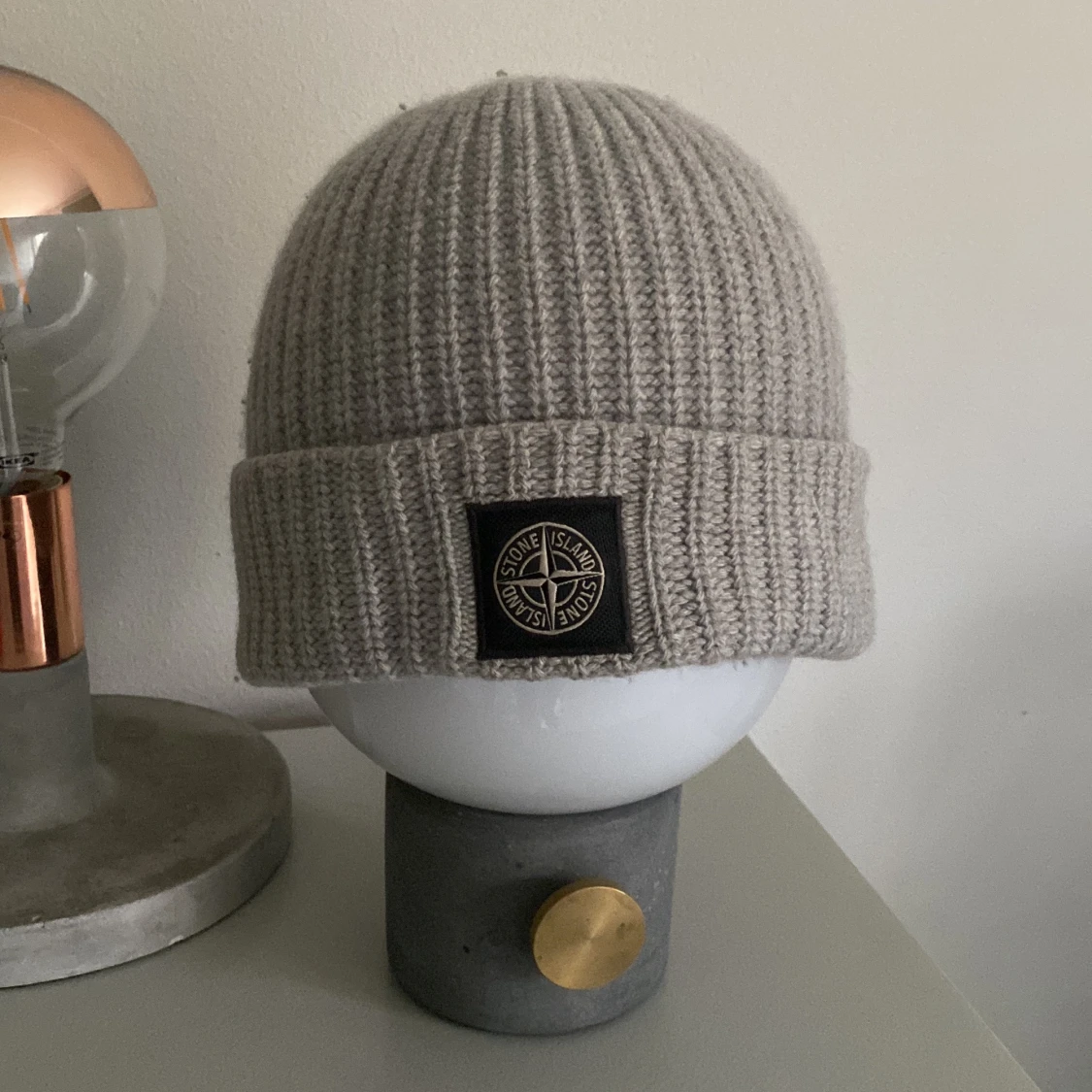 Nästa helt oanvänd stoneisland mössa - 90