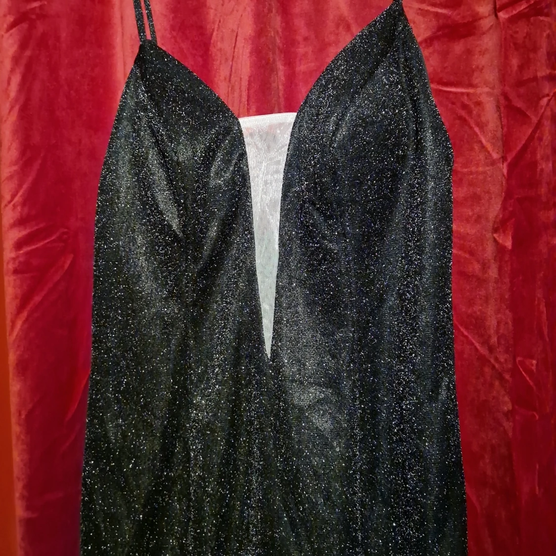 Vart glitrig kläning