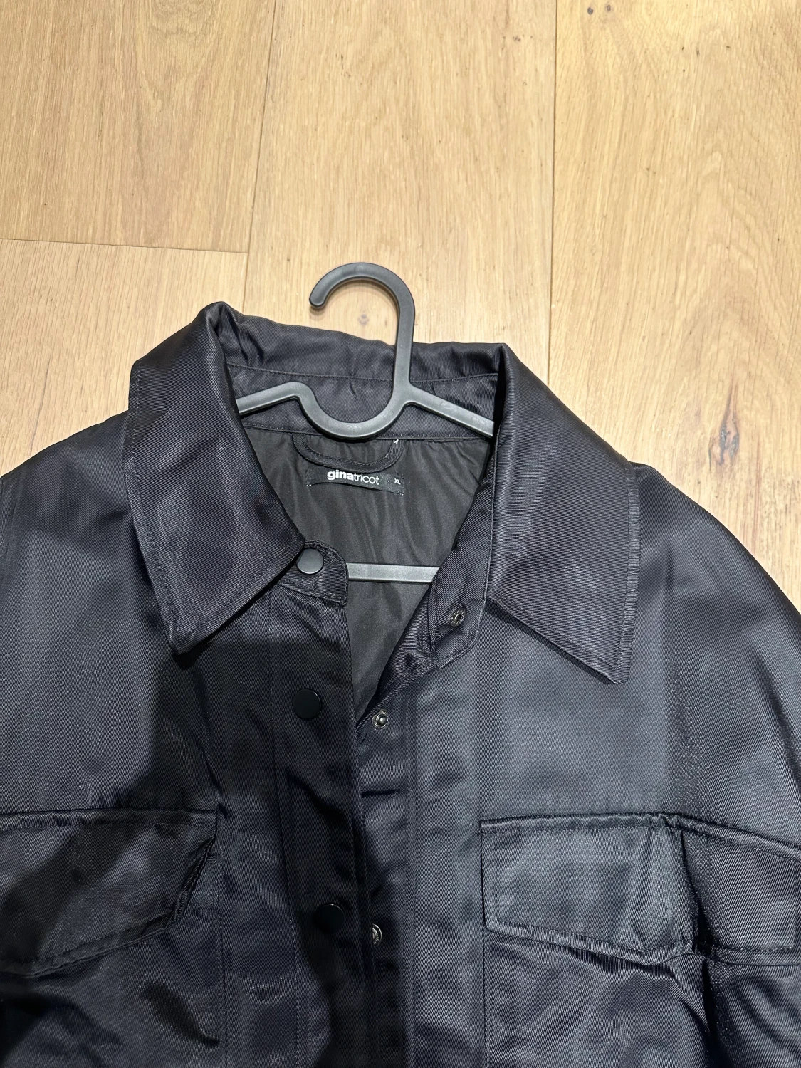 Jacka från Gina Tricot - 90