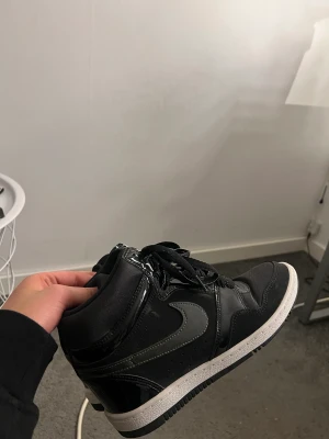 Nike skor  - Fina och fräscha skor från Nike i storlek 39