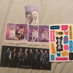 Stray Kids - Hej! Säljer allt för 60kr, frakten blir 15kr! Hör av dig ifall du har några frågor🥰 tryck inte på köp nu!!