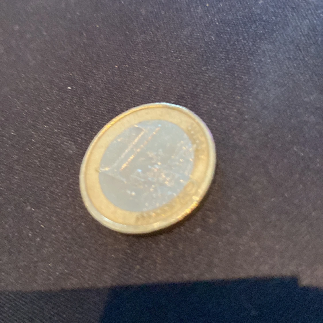 1 euro  - 90