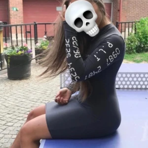 Slinky klänning - Använd en gång