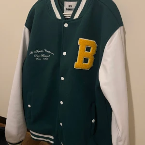 Jacka - Har använt den några gånger den är i nyskick 