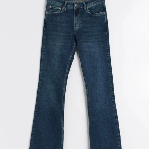 Bootcut jeans  - Säljer dessa bootcut jeans från Gina för de var inte min storlek och skriv till mig för mer bilder eller intresse. 