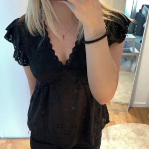 Topp - Nästan aldrig använd 💕