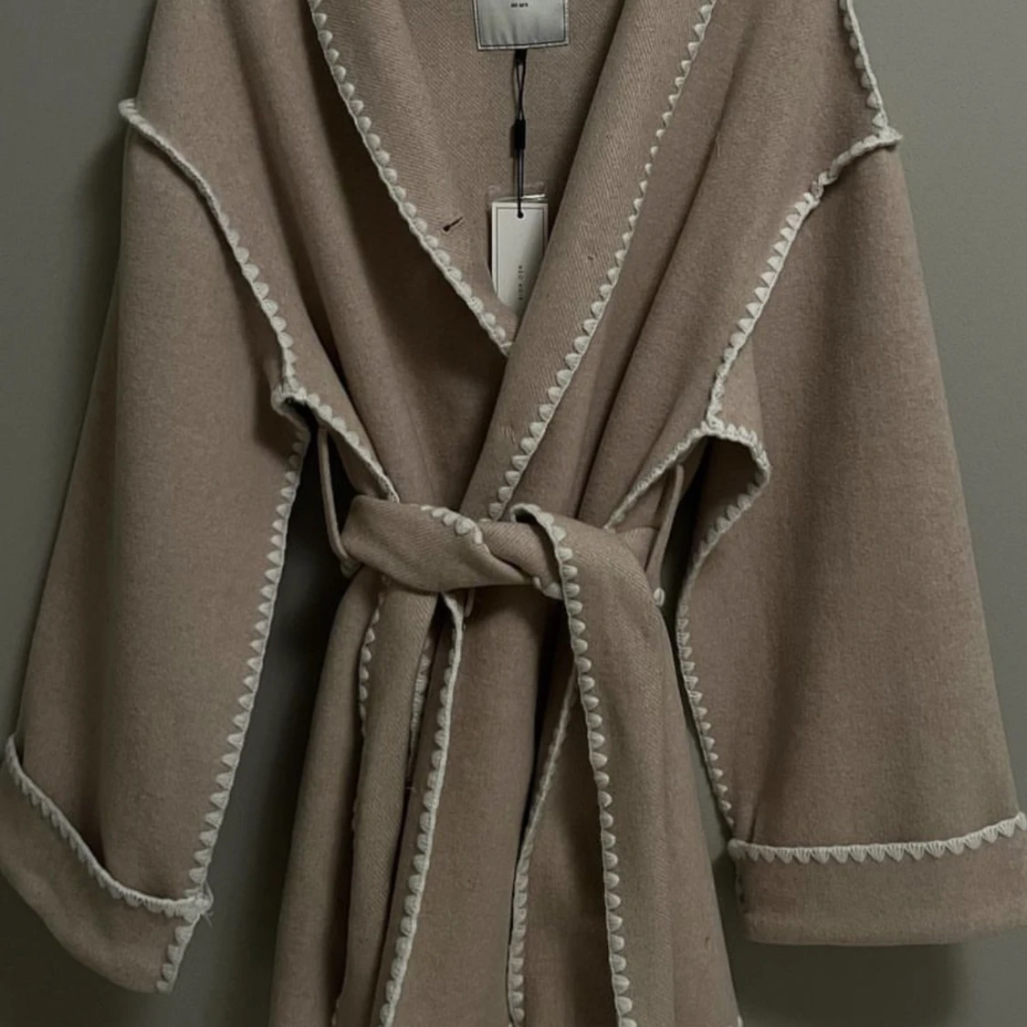 Neo noir kappa beige  - 90