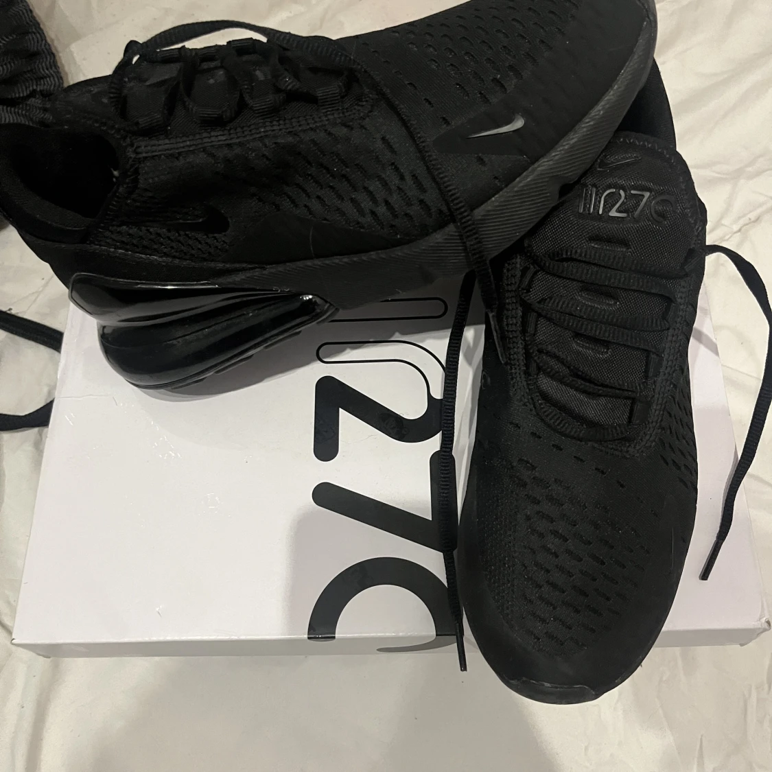 Nike airmax 270 svart