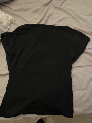 Tröja me öppen rygg - Helt ny från shein men passa inte mig