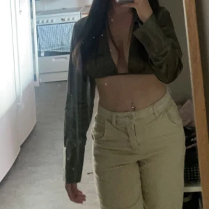 Grön topp - Väldigt skön material