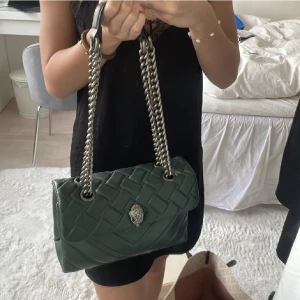 Kurt geiger väska - Bra skick. Nypris ca 2500❤️