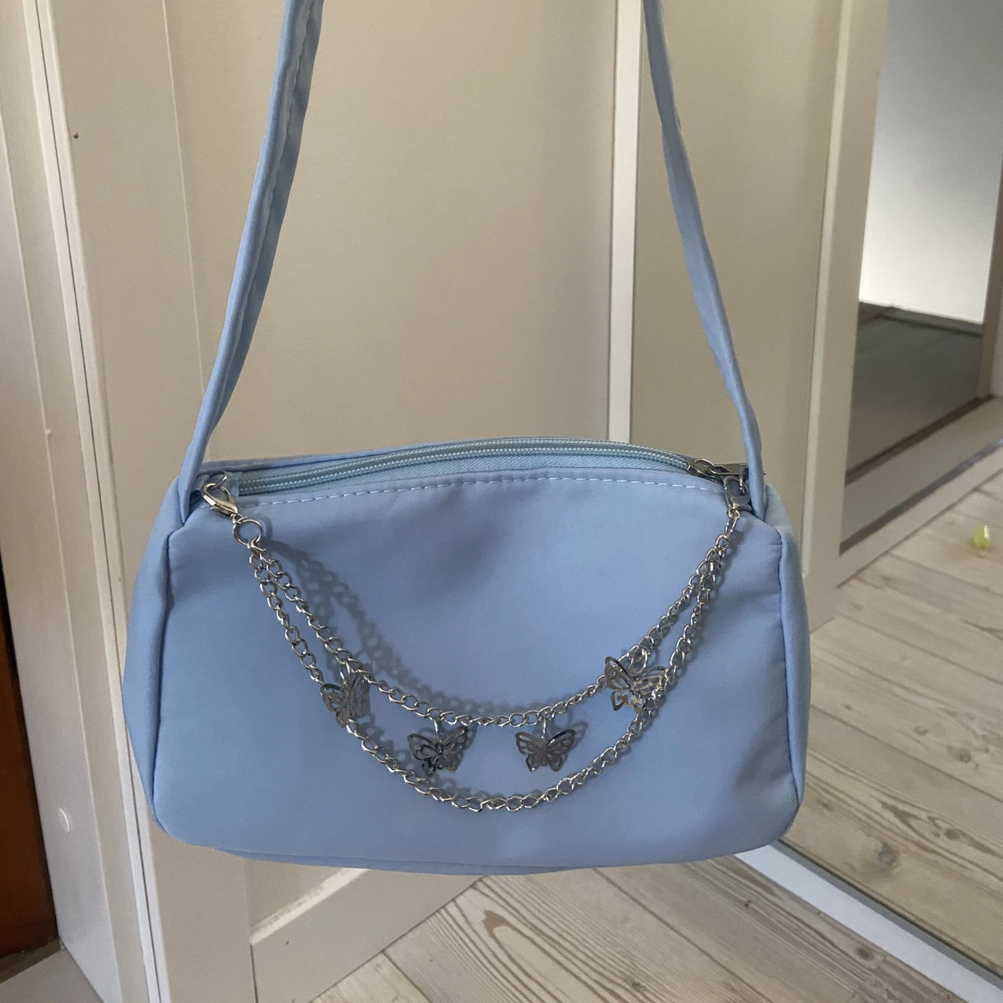 Blå axelväska - 90