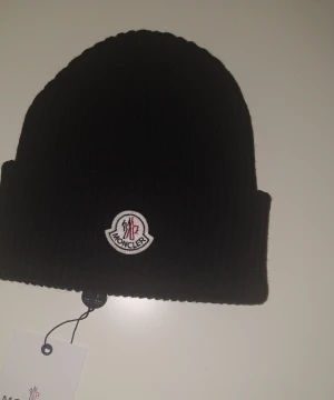 Moncler Mössa - Helt Ny Moncler Mössa