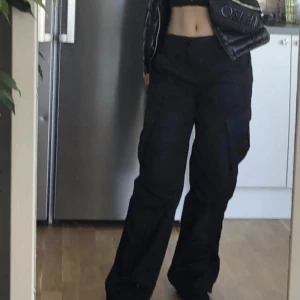 Cargos - Svarta cargos 