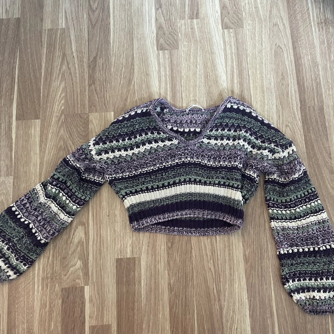 Stickad magtröja - 91