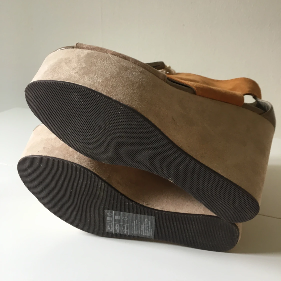 Beige platåsko - 91