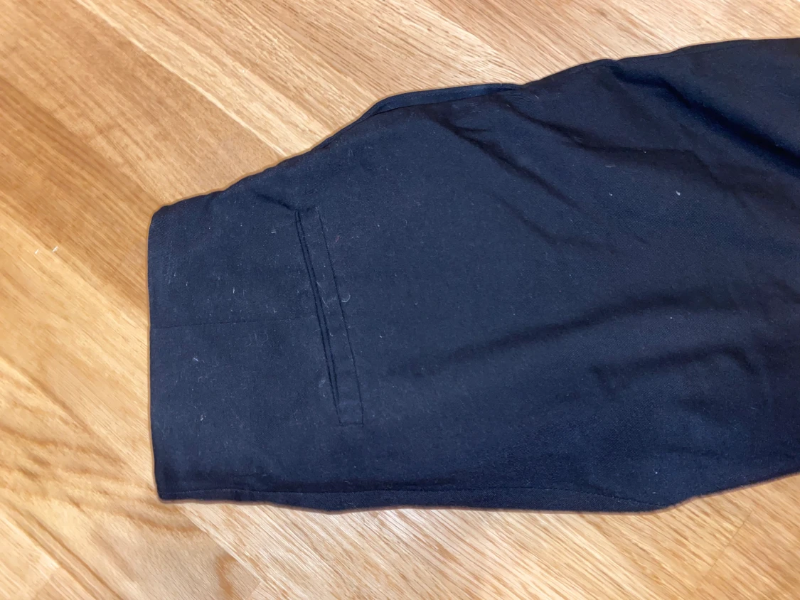 Kostymbyxor från Lindex - 90