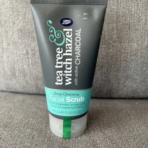 Boots facial scrub - Oöppnad