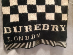 Ny Bourebry london, halsduk  - Ny Bourebry london, halsduk