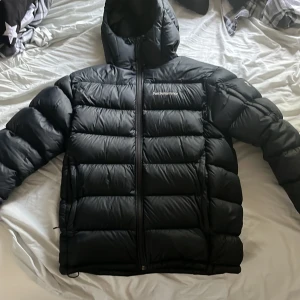 Jacka - Peka vinter jacka 8/10 skick, bland de bästa jackorna jag använt under vintern. 