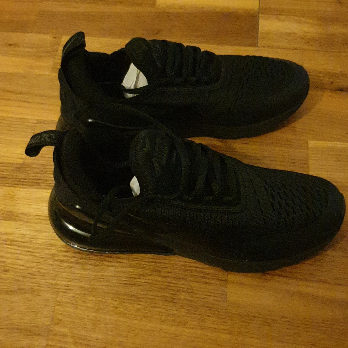 Airmax 270 helt nya  - 90