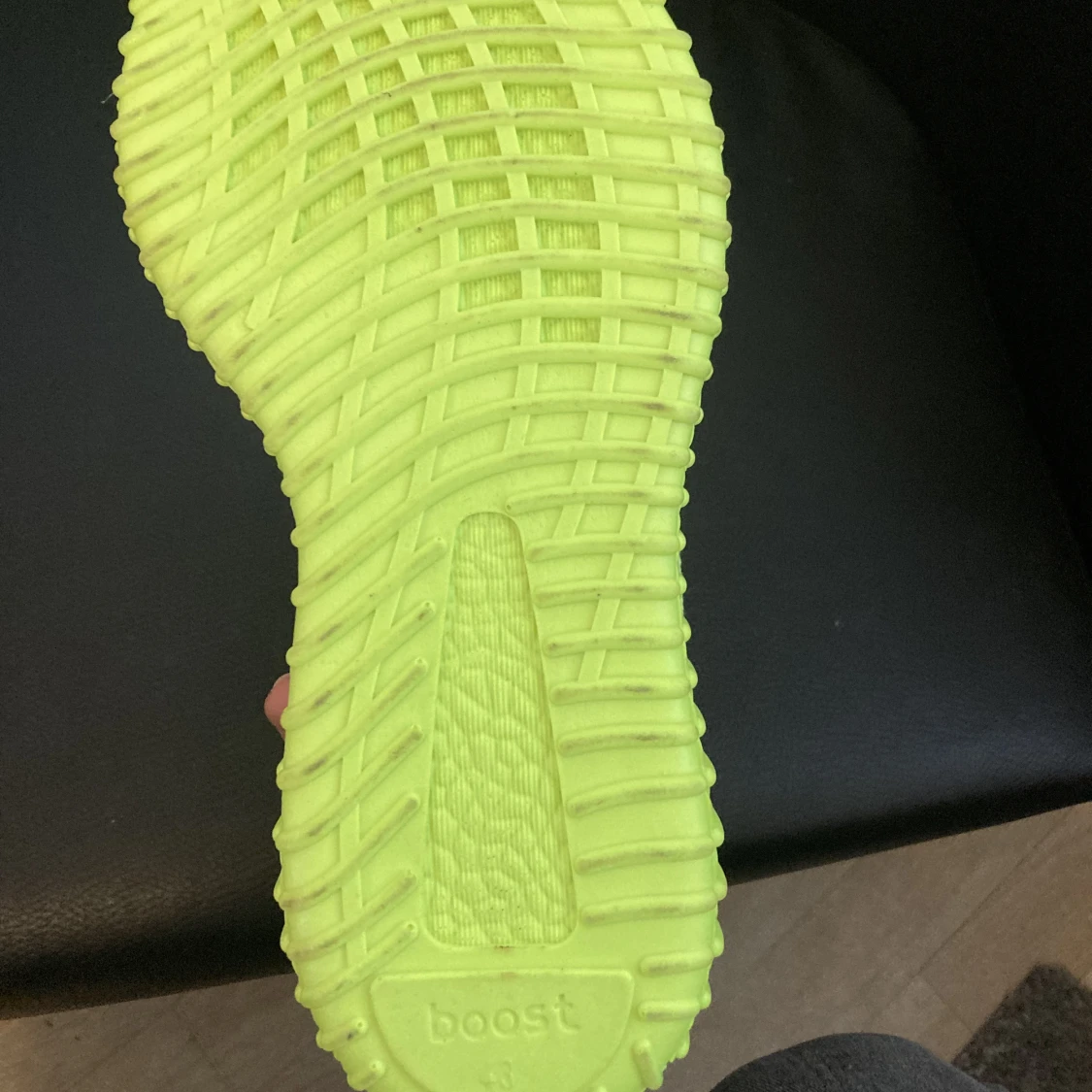 Yeezy 350 lime strlk: 43 - 91