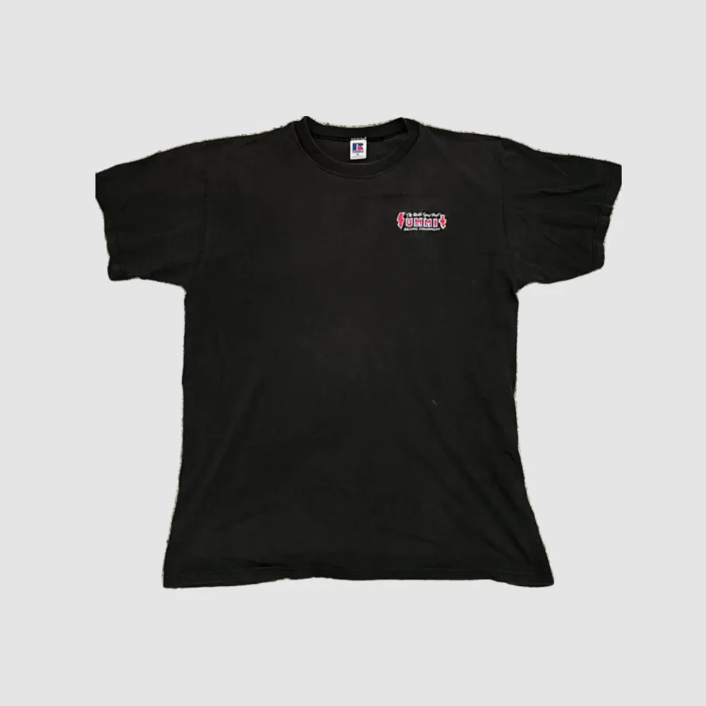 Jättesnygg svart baggy overzize tröja som är vintage🫶. T-shirts.