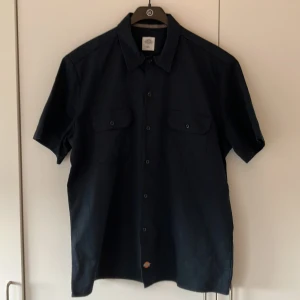 Dickies workshirt ss - Dickies Kortärm Workwear Fint skick Navyblå