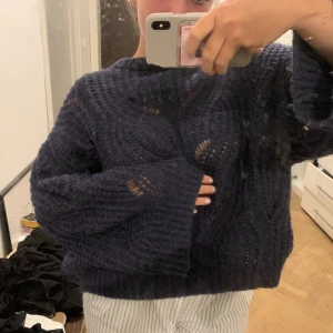 Stickad tröja - Så fin stickad tröja från Carin Wester