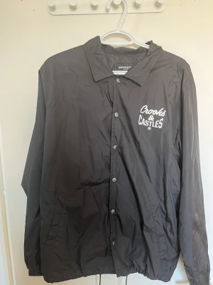 Crooks and Castles vindjacka  - - Knappt använd 