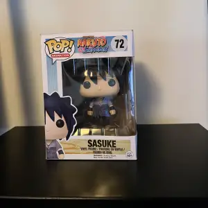 Sasuke pop figur  Köpt från gamestop 