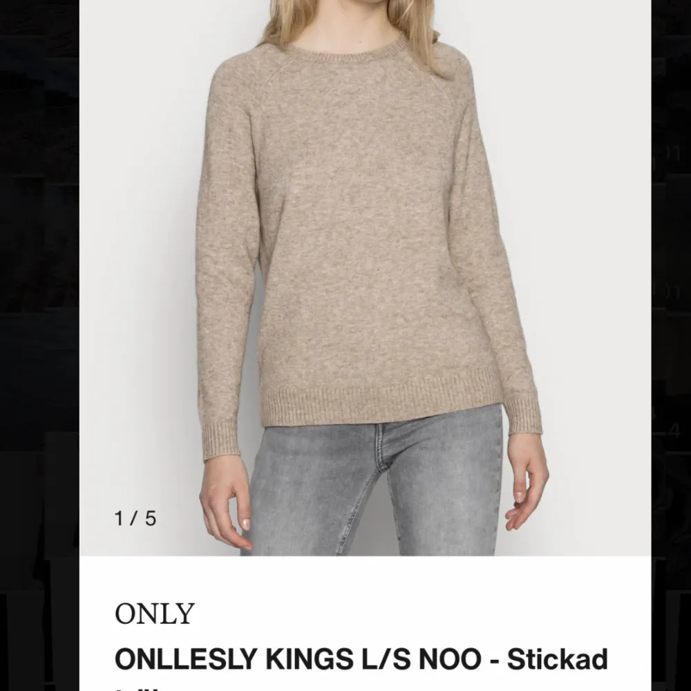 Säljer denna jätte fina beiga stickade tröjan, köpt på vero Moda men märket är only. Strlk XS och nypris är 300kr ❤️nyskick!!. Tröjor & Koftor.