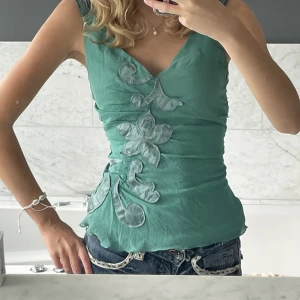 Y2k topp - Så söt turkos topp från tidigt 2000-tal😍passar storlek xs-s💗💗