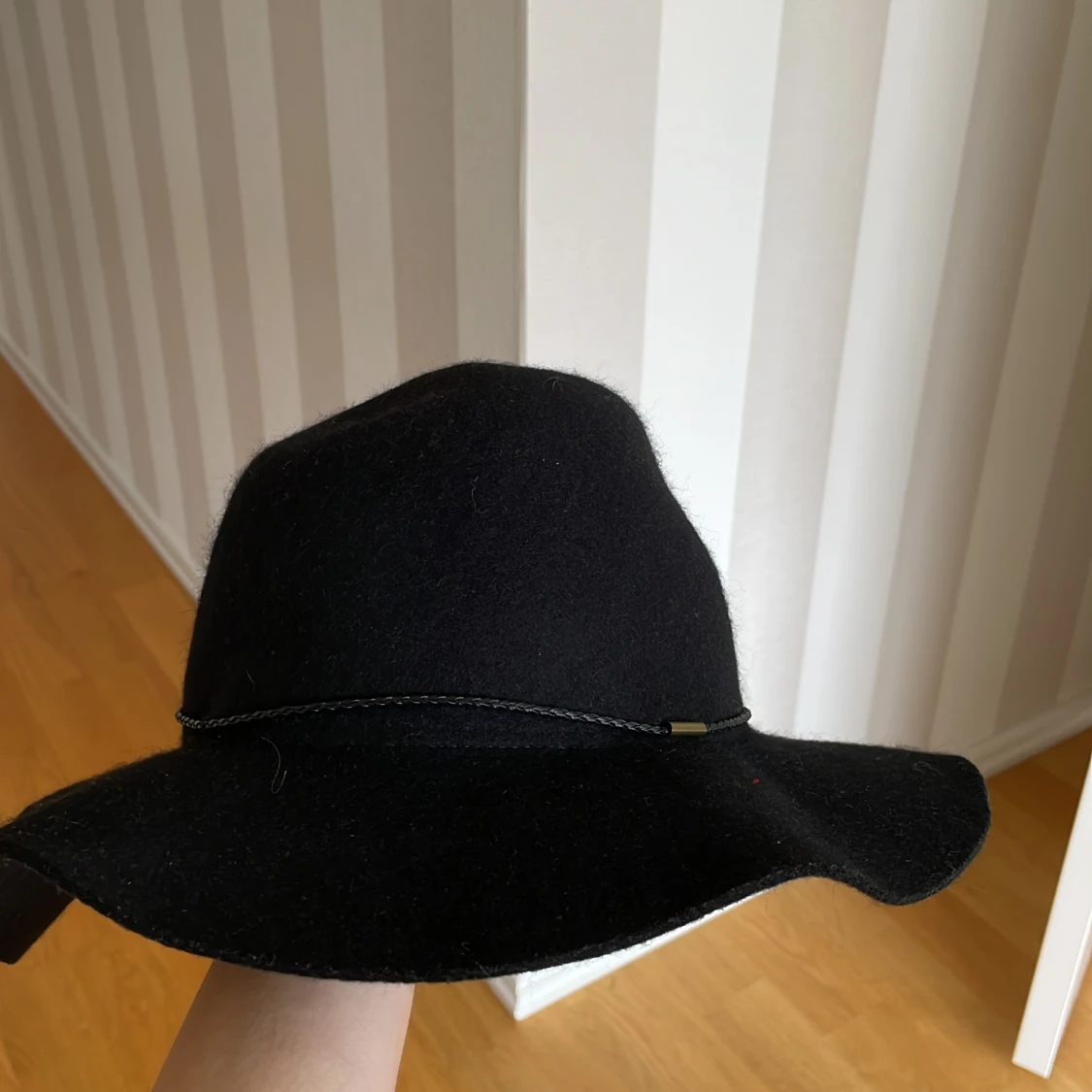 Svart hatt - 91