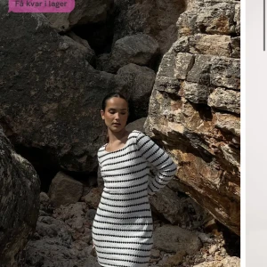 Klänning nelly - Säljer denna klänning från Nelly då jag ej har använt den, alltså helt oanvänd och har därför ingen bild med den på mig, nypris 499kr , storlek xs , kan skicka bild på den om du är intresserad!