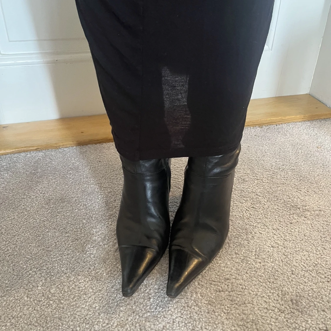 Svarta Stövlar  - 90