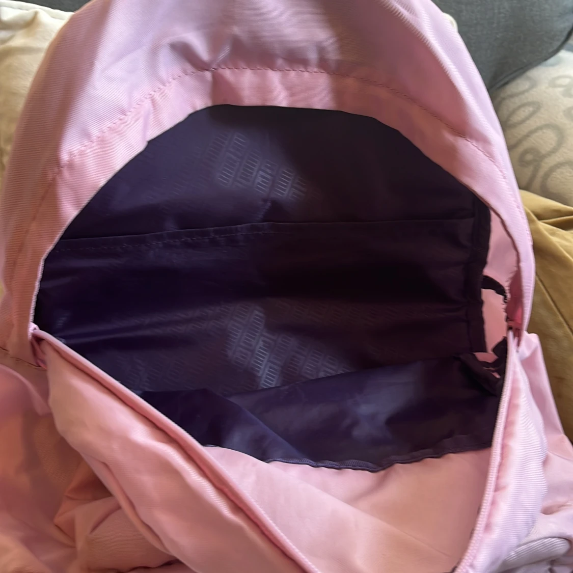 Rosa puma ryggsäck  - 90