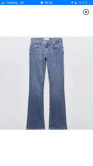 Säljer nu mina jeans eftersom dem är för stora för mig tyvärr. Sanna till storleken och är riktigt snygga på!😊