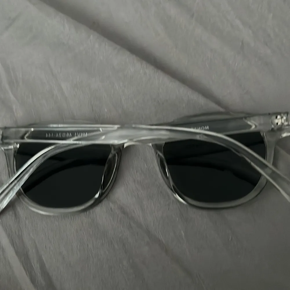 Jätte fina solglasögon använtsi 1 vecka nyskick nypris över 500. Accessoarer.