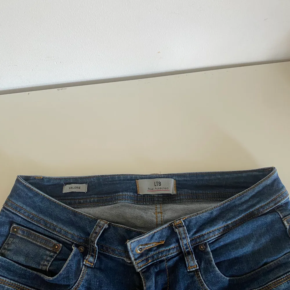 LTB jeans i valerie💓💓💓 W26 L34. Jeans & Byxor.
