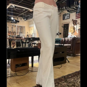 Linnebyxor - Säljer superfina  linnebyxor ifrån brandymelville. Helt oanvända🤍