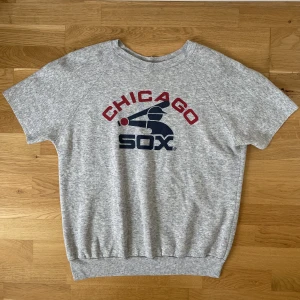baseball tee vintage  - mjuk baseball tröja, finns ingen tag men passar som en M/L