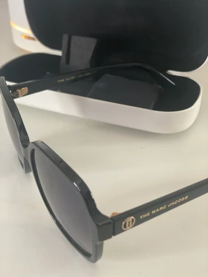 Marc Jacobs solglasögon  - Använt ett få tal gånger 