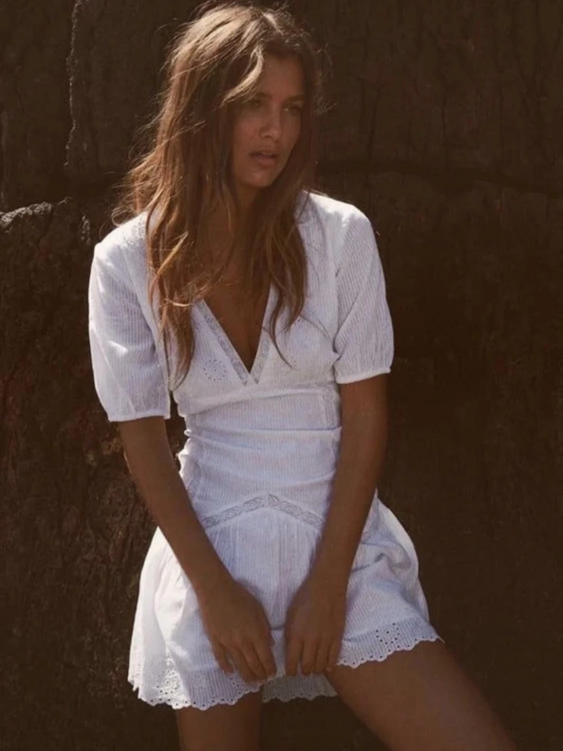  Ny slutsåld student Vit kort klänning med spets från Zara 