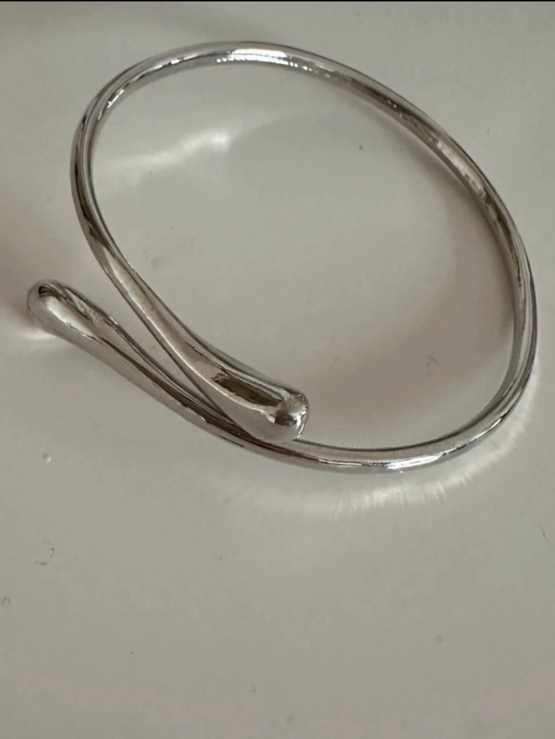 Silvrigt armband - 1