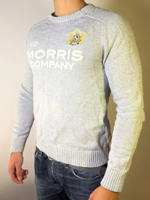 Morris tröja - Hör av er vid frågor!☺️
