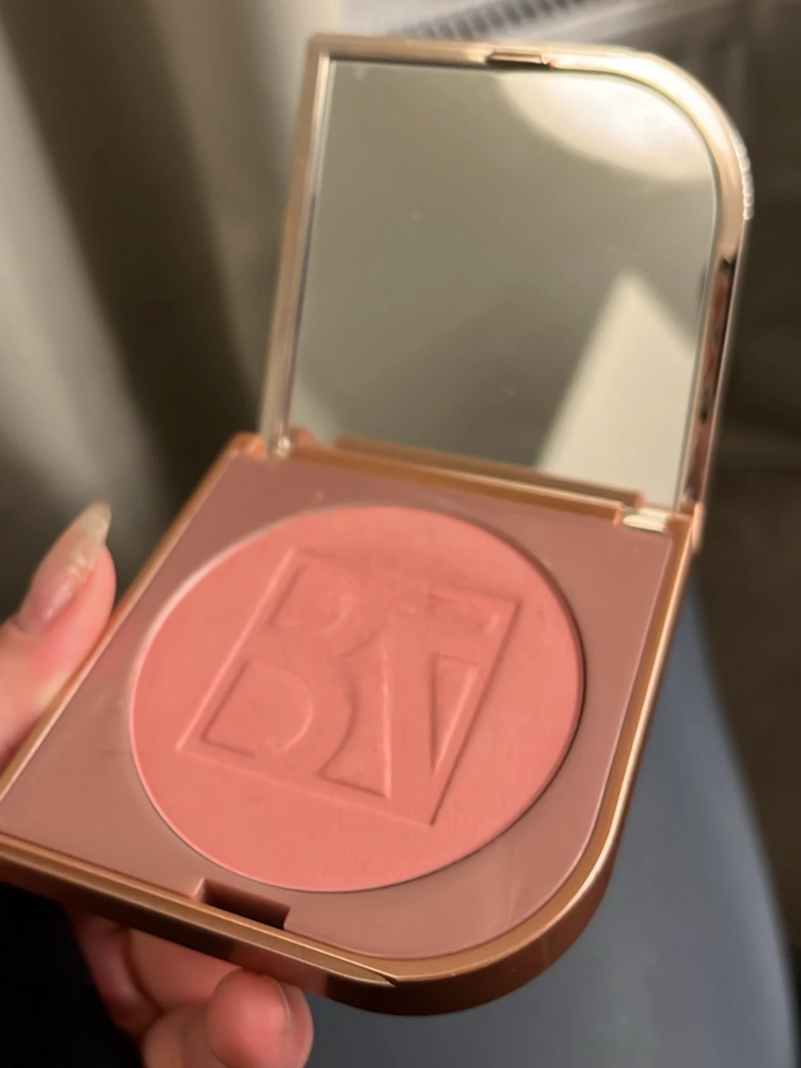 BeautyAct puderrouge i persikorosa