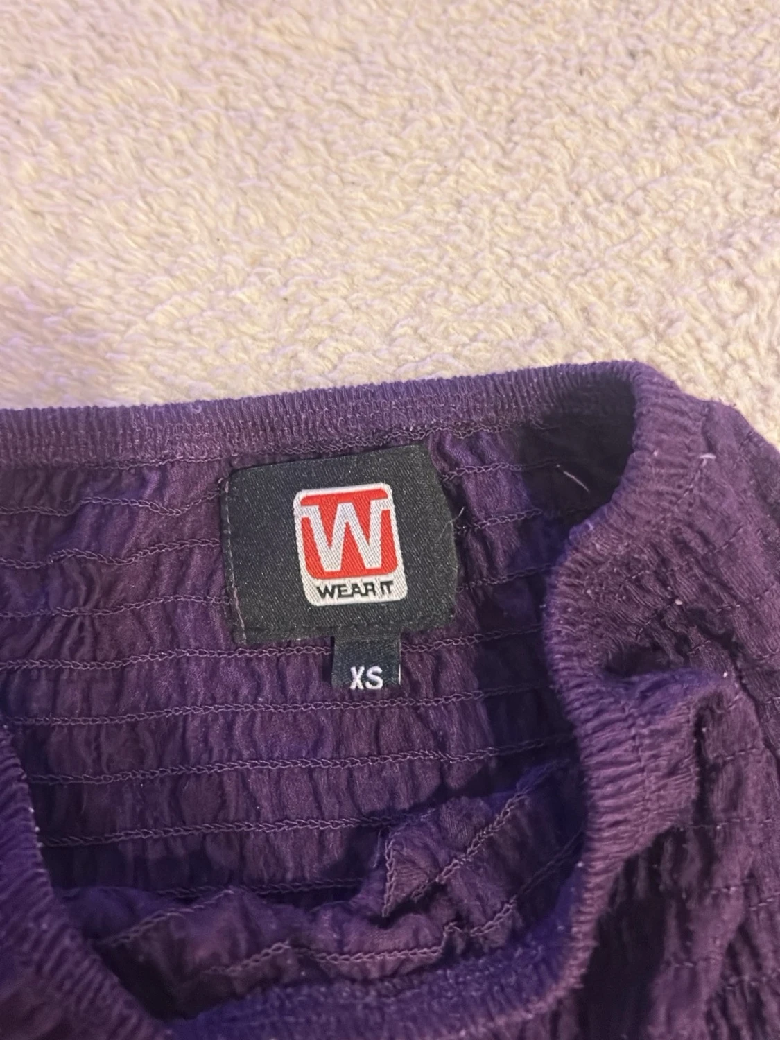 Lila axelbandslös klänning Wear It - 1